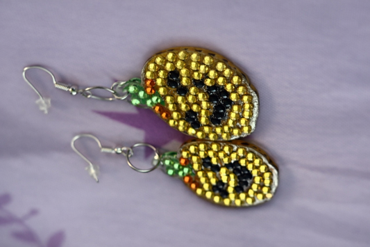 Gleam-O-Lantern Earrings