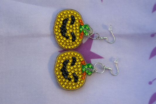 Gleam-O-Lantern Earrings