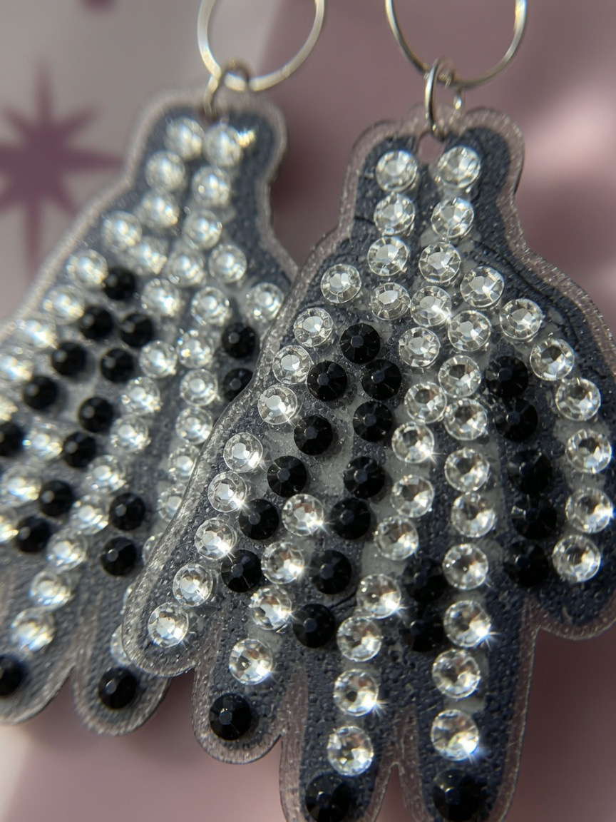 Deadly Cute Hands Earrings